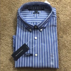 Long sleeve dress shirt
